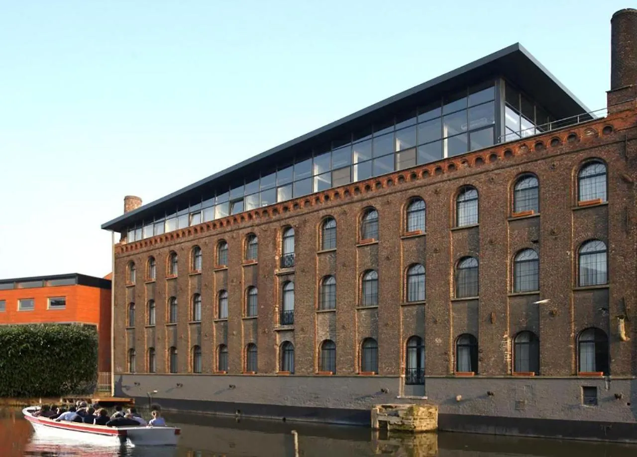 Budget Rooms By Ghent River Belgia
