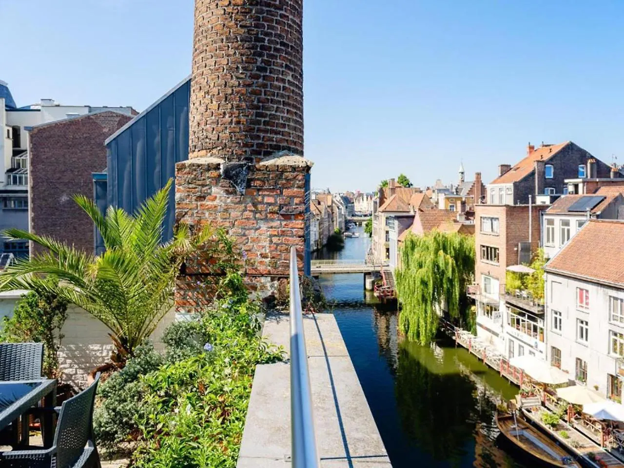 Hotel Budget Rooms By Ghent River Belgia