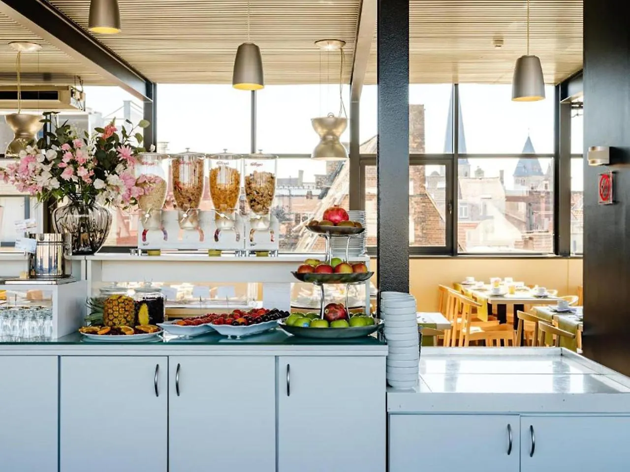 Budget Rooms By Ghent River Hotel