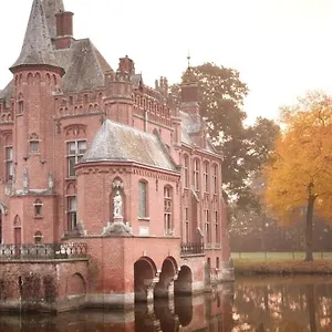 castle-ten-berghe.bruges-hotels.info/